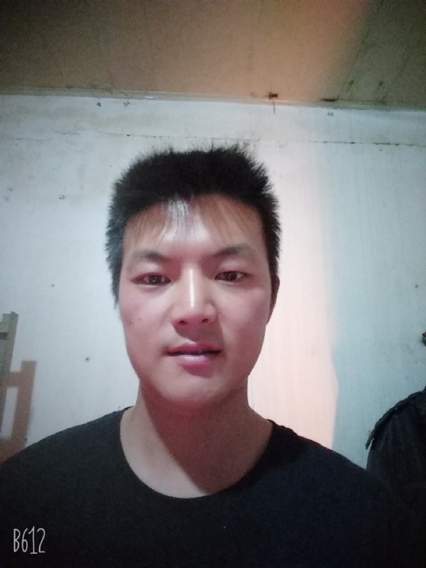 风轻云淡的第一张照片--禄丰认干亲服务网